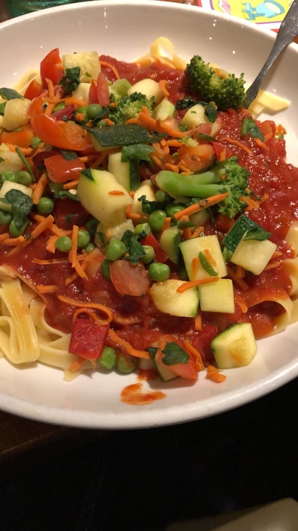 review photo of Olive Garden Italian Restaurant Veggie Pasta shared by @ryankatz on 08 Jan 2020 - review