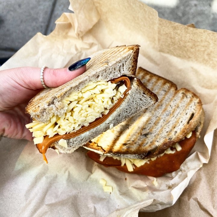 photo of Black Rabbit Ham and Cheese Toastie shared by @cupcakesandacid on  17 Aug 2020 - review