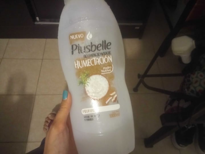 photo of Plusbelle Acondicionador Hidratacion Intensa shared by @ariiwtf269 on  16 Dec 2019 - review