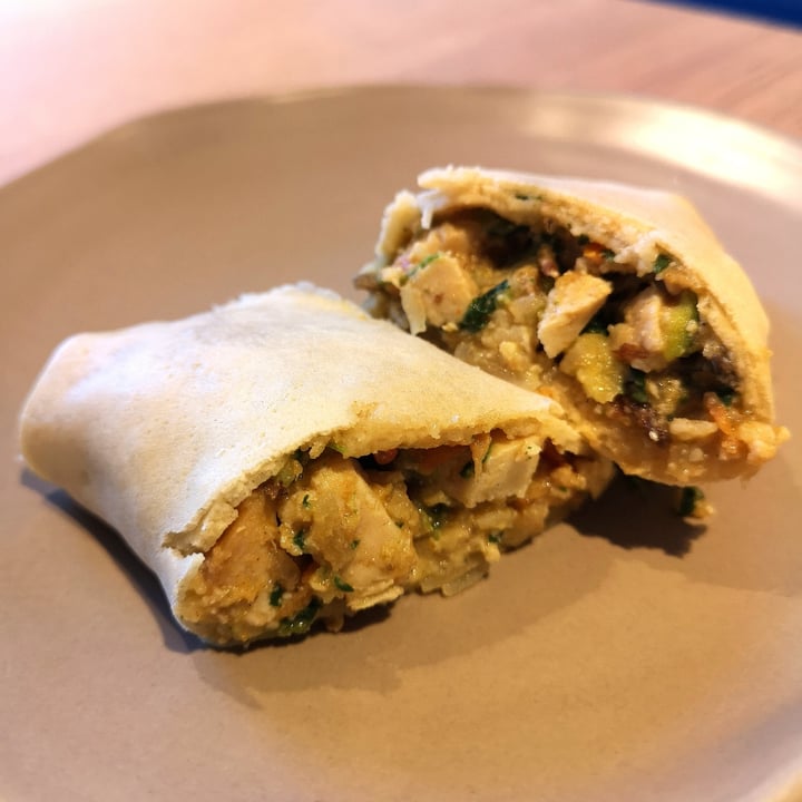 photo of Amy’s Tofu Scramble Breakfast Wrap shared by @raffymabanag on  16 Jun 2021 - review