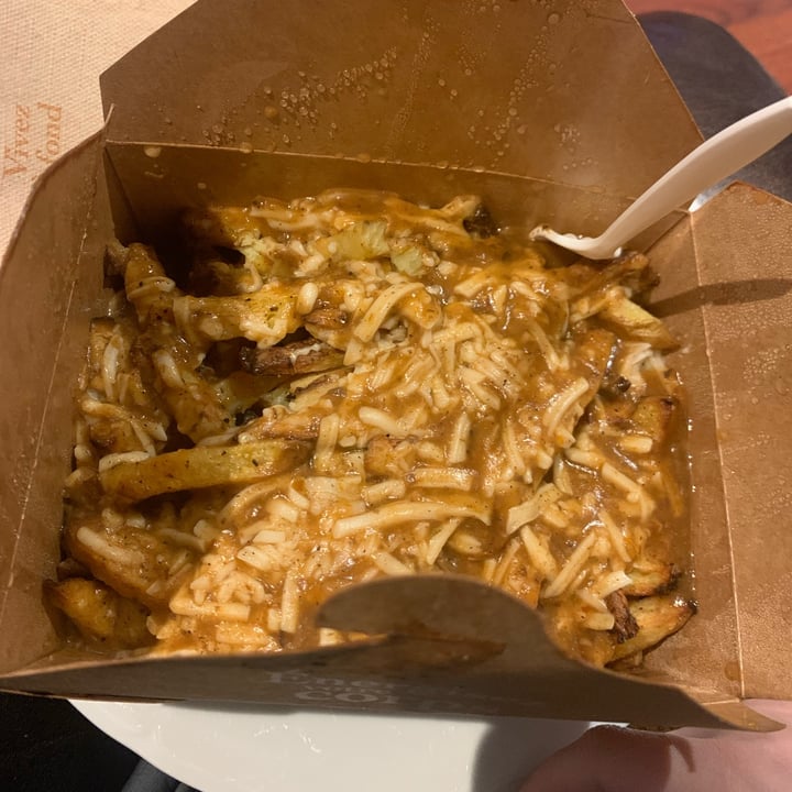 photo of Copper Branch Poutine shared by @deathoverdecaf on  10 Oct 2021 - review