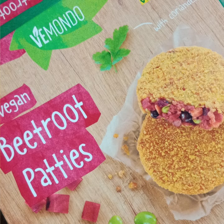 review photo of Vemondo Vegan Beetroot Patties shared by @artesaniamadrenatura on 11 Jan 2022 - review