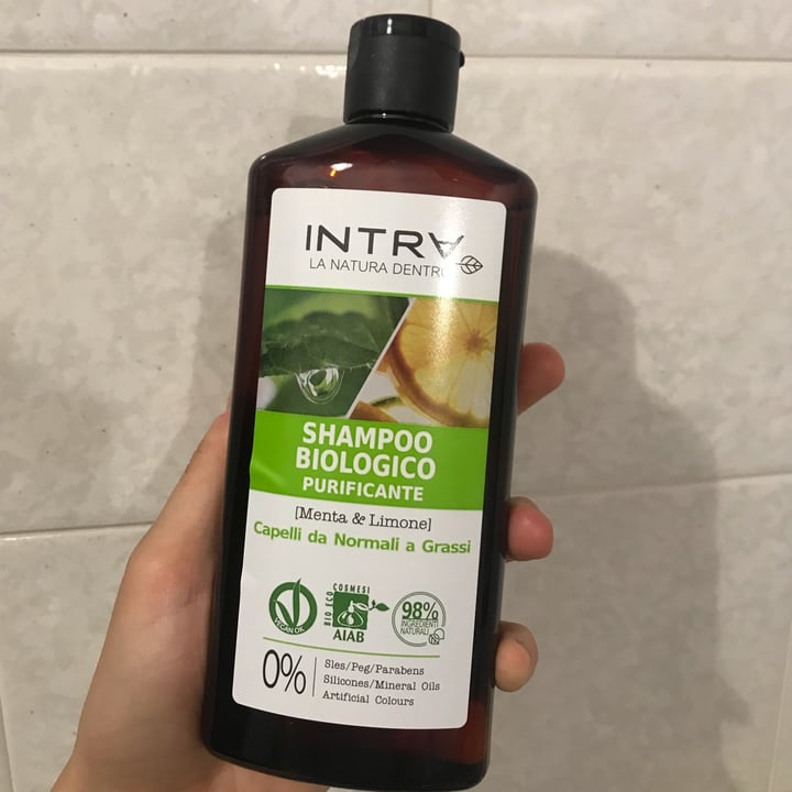 photo of Intra Natural Bagno Doccia Biologico Menta e Lime shared by @valeria96 on  21 Jun 2022 - review