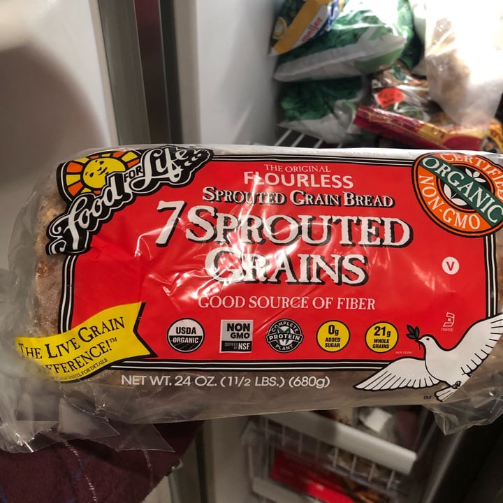 photo of Ezekiel Sprouted Grain Bread shared by @action4animals223 on  02 Jan 2022 - review