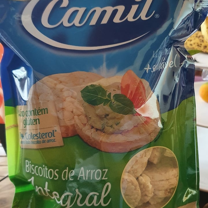 photo of Camil Biscoito de Arroz Integral shared by @claudiarmoreira on  01 May 2022 - review