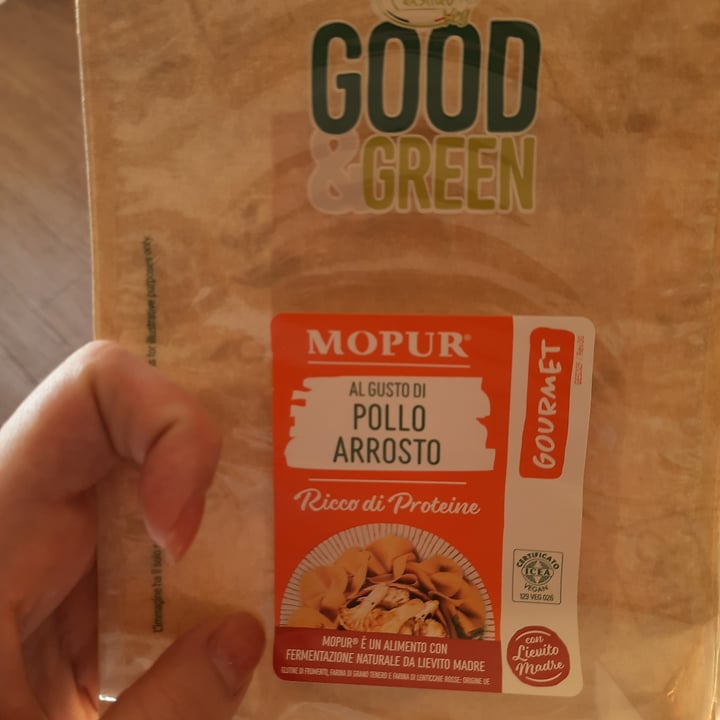 photo of Good and green Mopur al gusto di pollo arrosto shared by @giuliadentice on  19 Sep 2022 - review