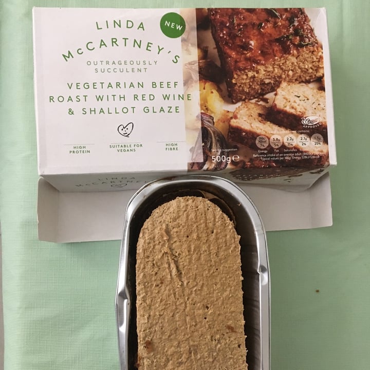 review photo of Linda McCartney's Vegetarian Beef Roast with Red Wine & Shallot Glaze shared by @javicobos on 02 Mar 2022 - review