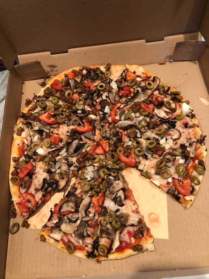 review photo of Rollin' Pizza Inc. The vegan one shared by @chrissyli on 27 Aug 2019 - review