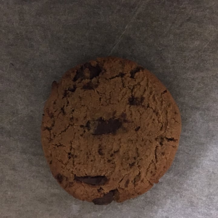 photo of Deliciously Ella Chocolate Chip Cookies shared by @simplesmoothies on  09 Jan 2021 - review