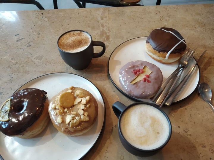 review photo of Bite Me Café Vegan halos shared by @lacasitadelluvia on 08 Feb 2020 - review