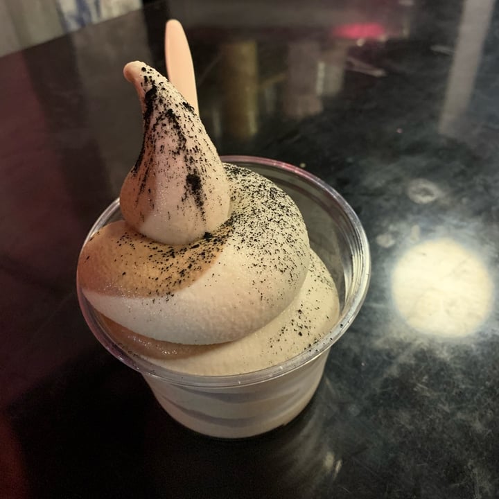 review photo of BIEN mercado vegano Helado de Pan de Muerto con chocolate shared by @carlaconcvivi on 28 Oct 2022 - review