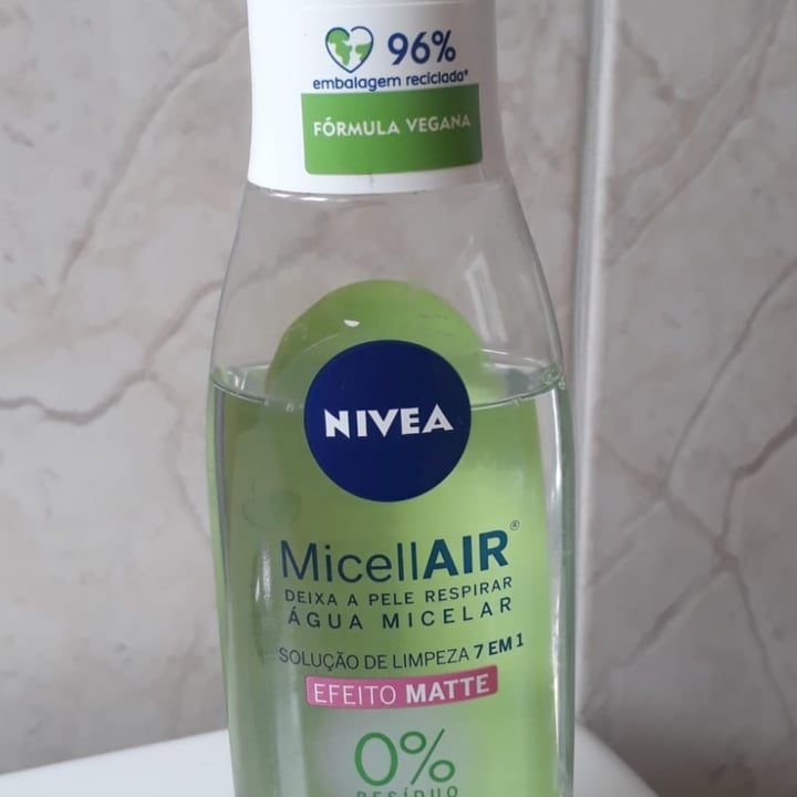 review photo of Nivea Agua MicellAIR shared by @danibelotto on 28 Apr 2022 - review