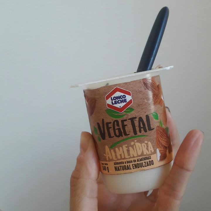 review photo of Lonco Leche Yogurt De Almendra shared by @manetofu on 13 Dec 2020 - review