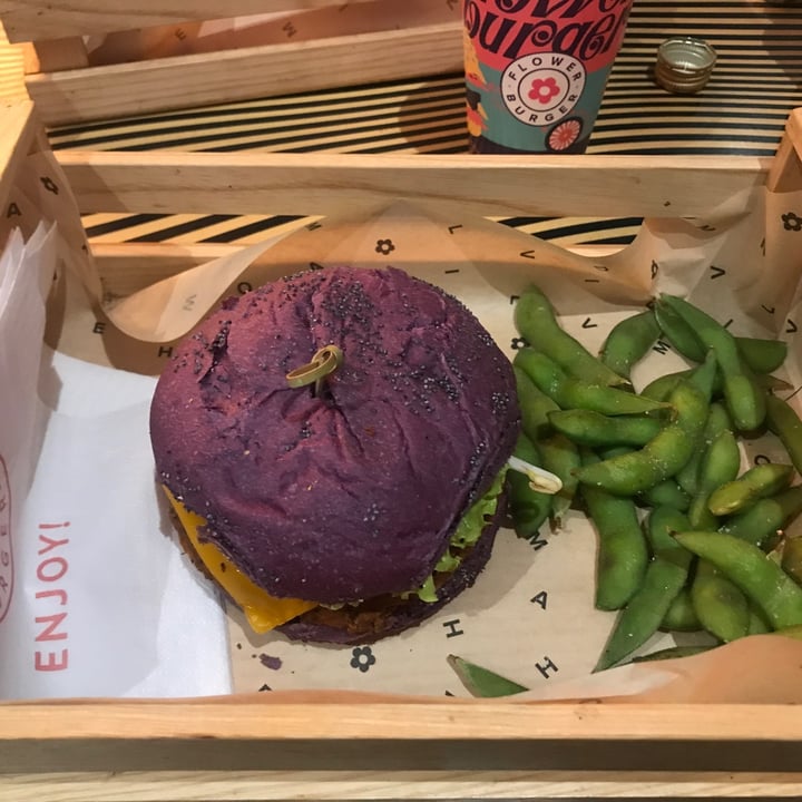 photo of Flower Burger Flower Burger shared by @vegciiirs on  13 Apr 2022 - review