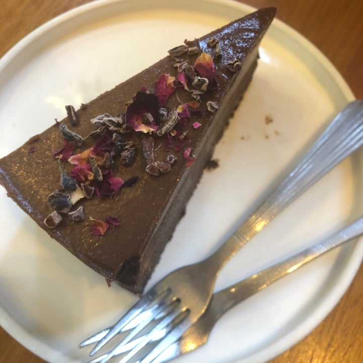 photo of The Living Cafe Vegan Raw chocolate “cheesecake” shared by @roxtarlette on  11 Oct 2020 - review