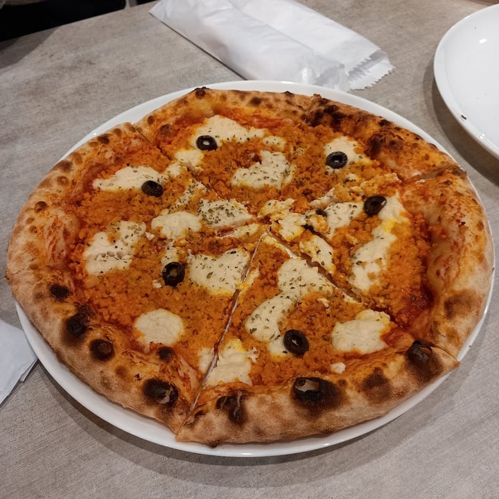 photo of Pizza Power Vegan Nem Frango shared by @danimarques on  11 Jun 2022 - review