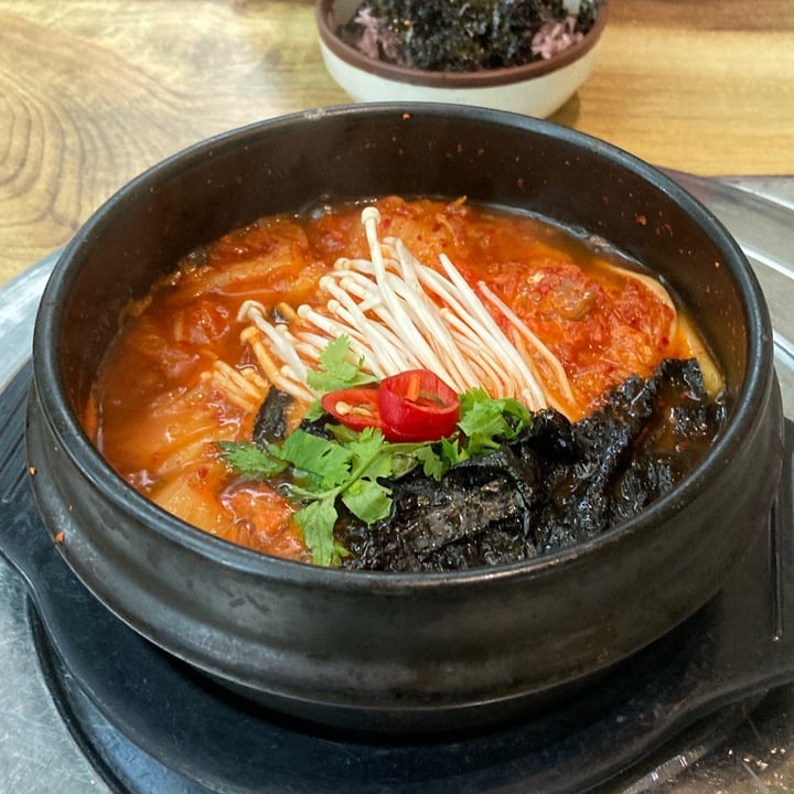 photo of The Boneless Kitchen Kimchi Jjigae (Spicy and Sour Kimchi Stew) shared by @claradead on  14 May 2021 - review