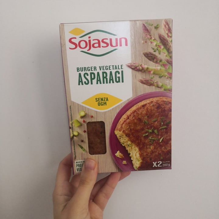 photo of Sojasun Burger Vegetale Asparagi shared by @vivianacantoo on  11 Feb 2022 - review