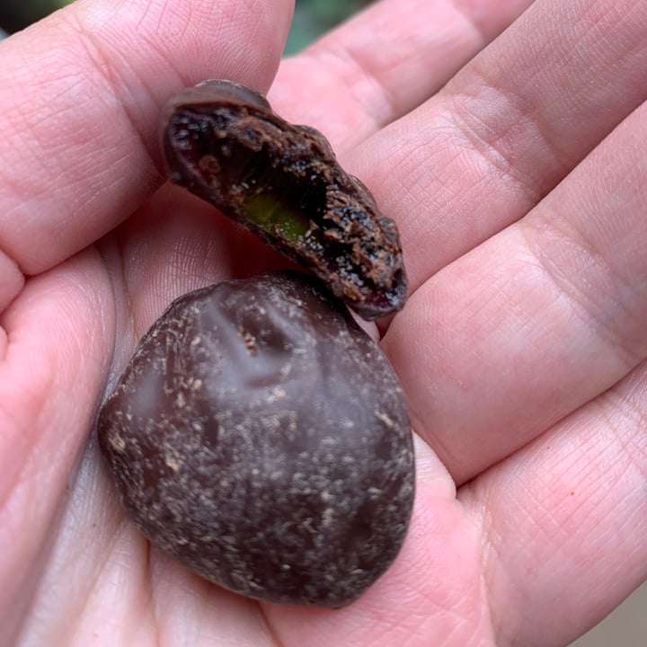 review photo of Francklyn’s Chocolate Dark Chocolate covered Strawberry Gummies shared by @barefootserene on 05 Oct 2021 - review