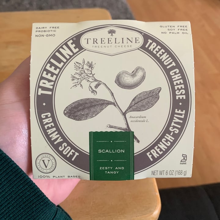 photo of Treeline Cheese Scallion French Style Treenut Cheese shared by @witchyvegan on  16 Jan 2020 - review