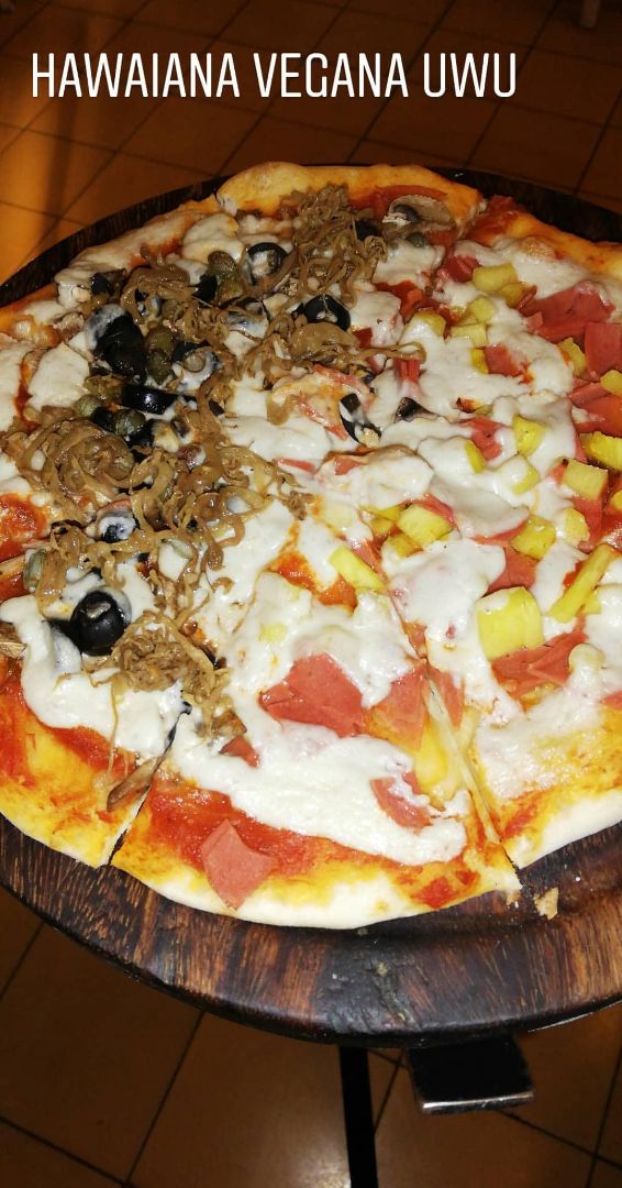 photo of Lúcuma Pizza shared by @itzhialittleshit on  11 Dec 2019 - review