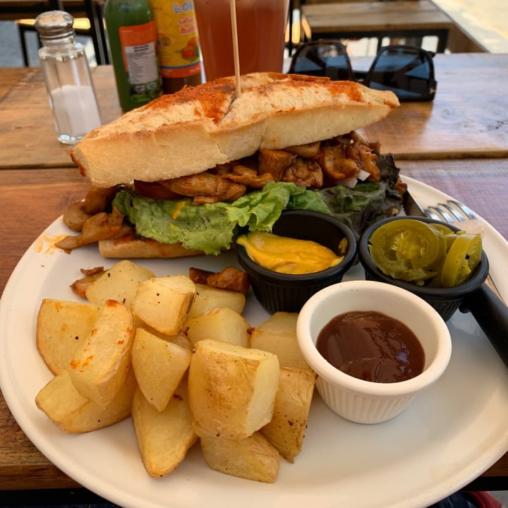 review photo of El Vegano Lonche Tipo Pierna shared by @rjrd on 28 Mar 2021 - review