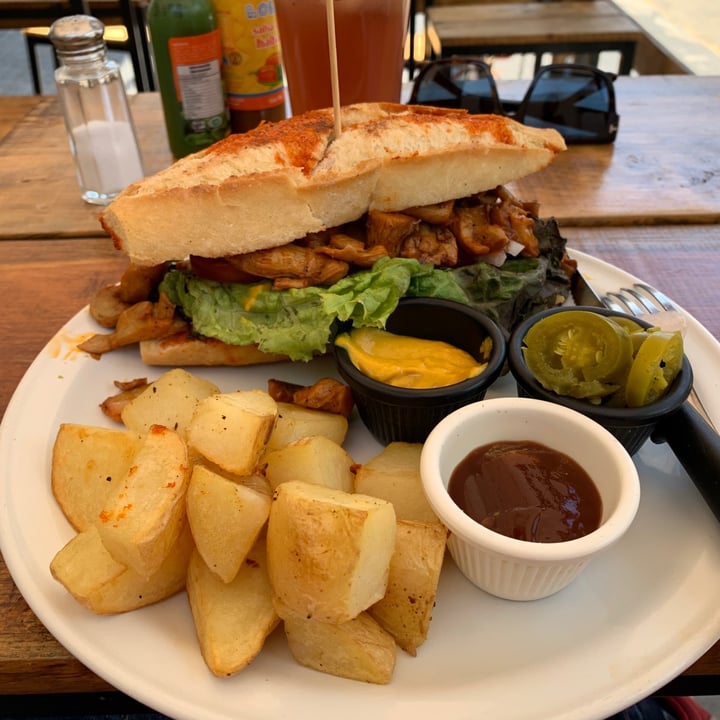 photo of El Vegano Lonche Tipo Pierna shared by @rjrd on  28 Mar 2021 - review