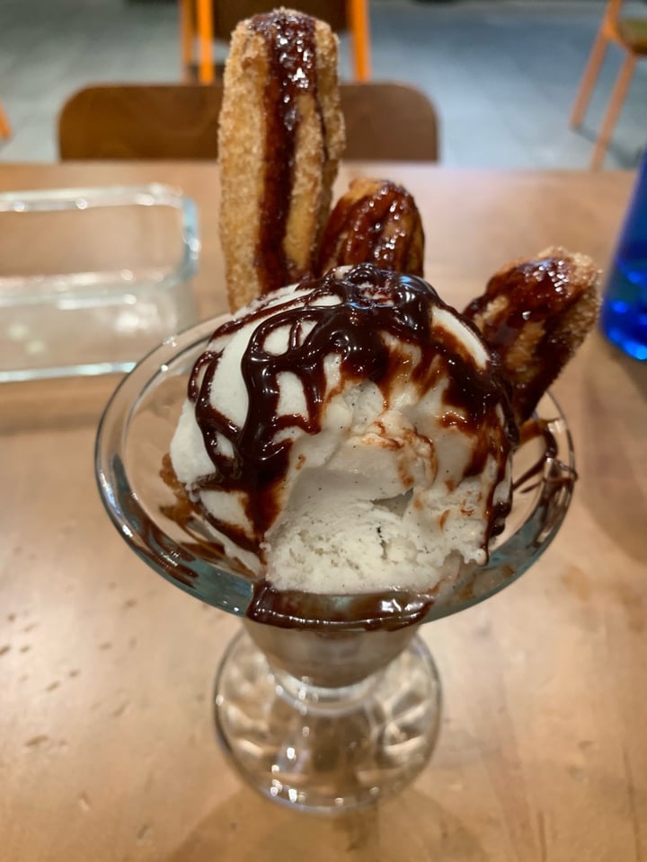 photo of Veggie Grill Choco Churro Sundae shared by @veghui on  10 Aug 2019 - review