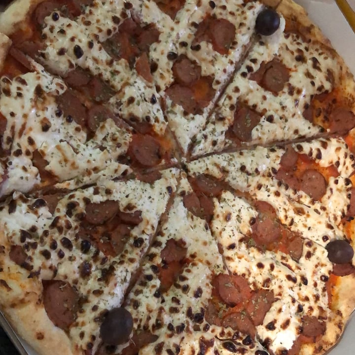 photo of Pizza Prime - Goiânia Pizza Calabra Cream shared by @letsqr on  29 Sep 2021 - review