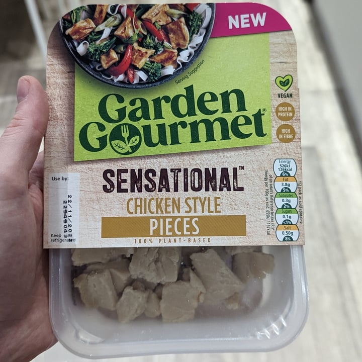review photo of Garden Gourmet Sensational Chicken Style Pieces shared by @curnicle on 04 Nov 2022 - review