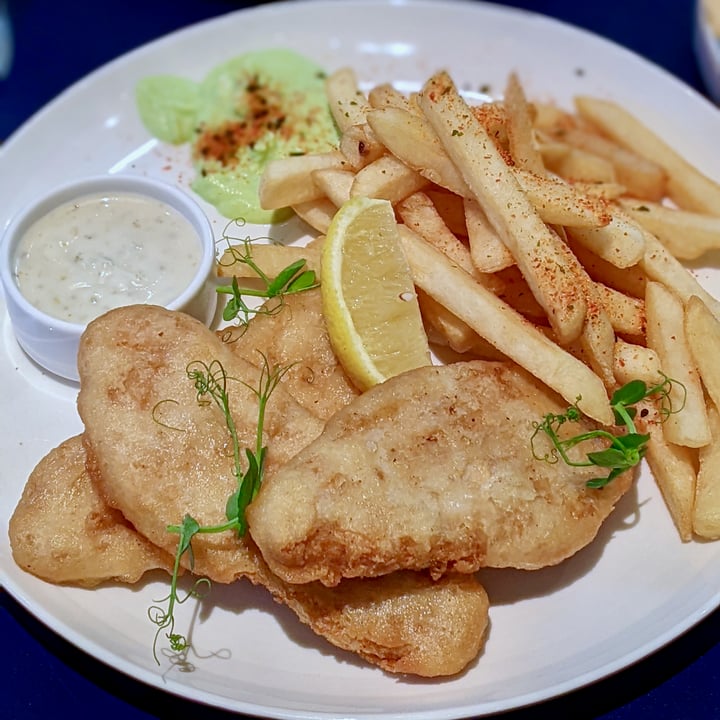 photo of Green Common Singapore Fish and Chips shared by @xinru-t on  31 May 2022 - review