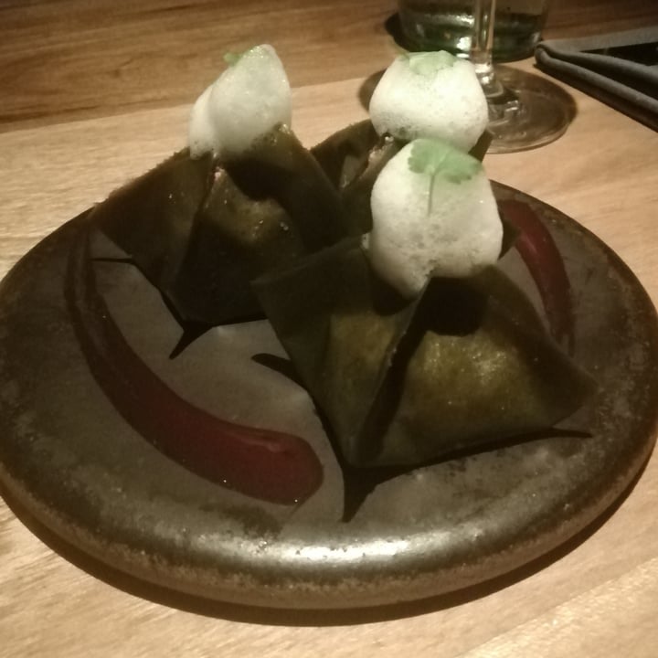 photo of Sacro Dumplings shared by @nanaesquivel on  04 Dec 2021 - review