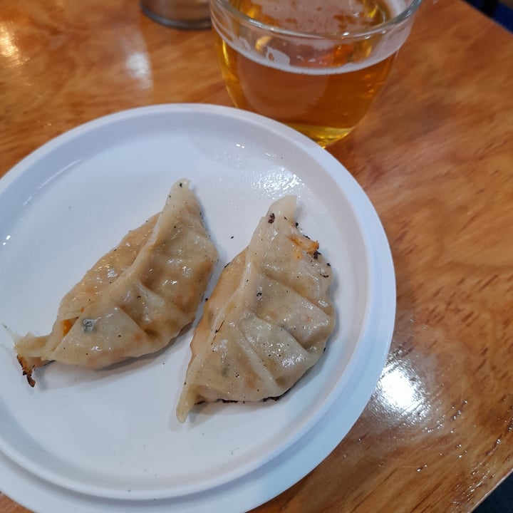 photo of V Ramen Gyozas shared by @omar0505 on  25 May 2022 - review