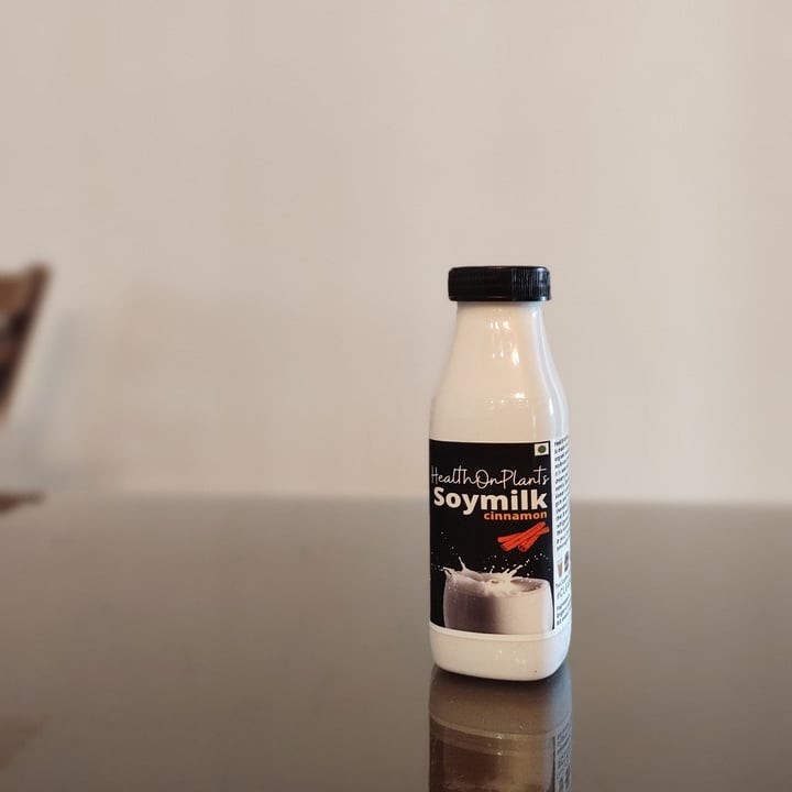 photo of Health on Plants Soy Milk Cinnamon shared by @lol1409 on  08 Apr 2022 - review