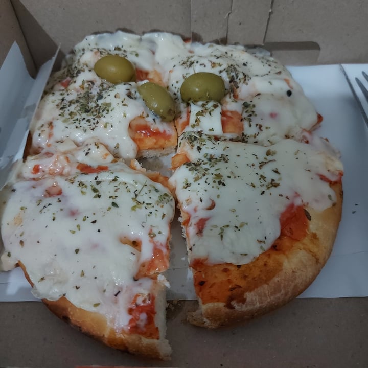 photo of Empanadas de 10 Pizza De Muzzarella shared by @juli2020 on  23 Nov 2021 - review