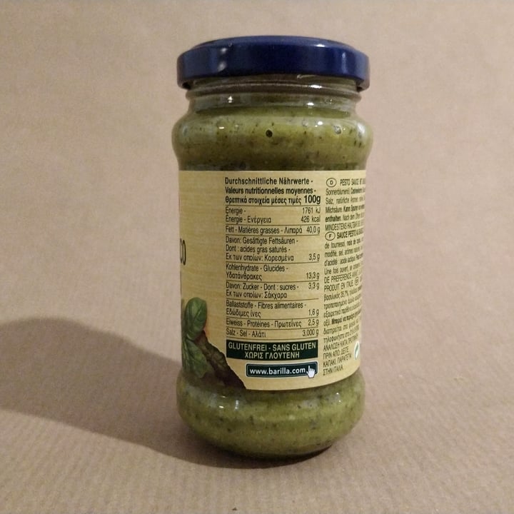 photo of Barilla Pesto Basilico Vegan shared by @annegrete on  09 Oct 2020 - review