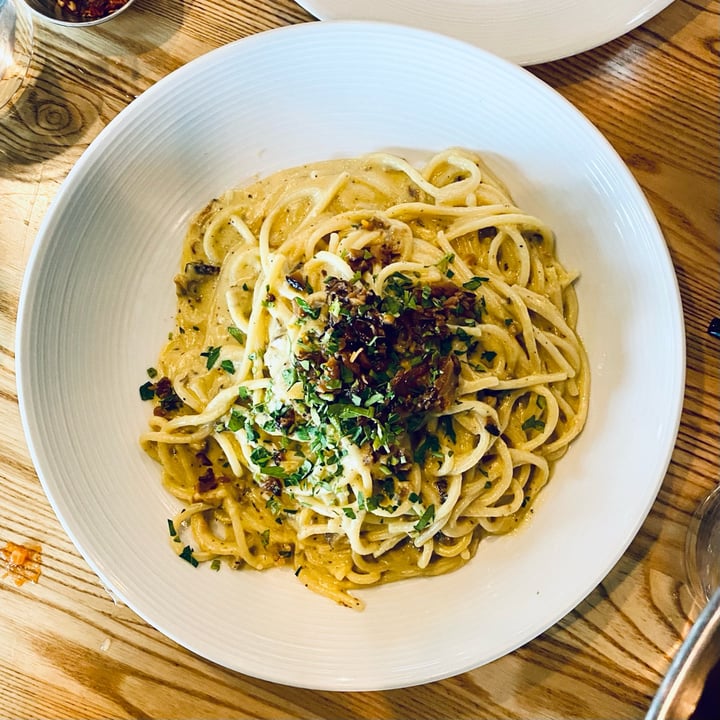 photo of Pura Vita Spaghetti Carbonara shared by @vikas on  02 Jan 2022 - review