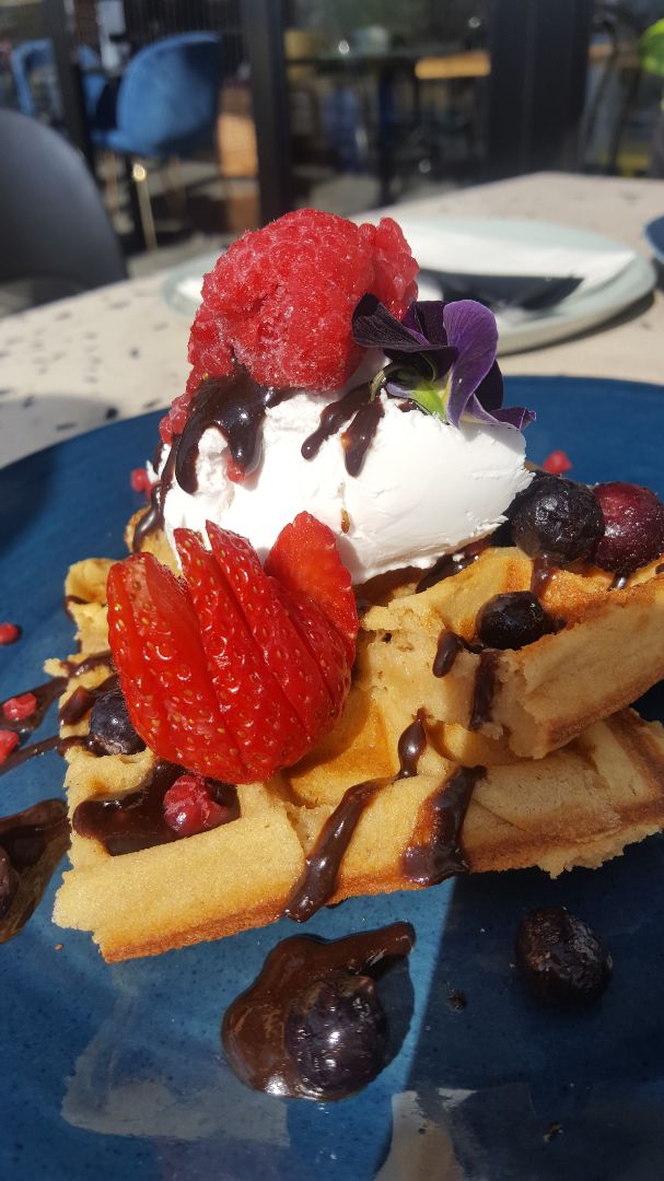 photo of Lexi's Healthy Eatery Vegan Protein Waffles shared by @veganmax on  21 Aug 2019 - review