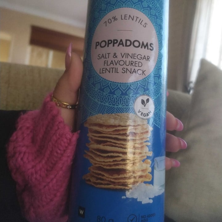 photo of Woolworths Food 70% Lentils poppadoms salt & vinegar flavoured lentil snack shared by @itsnotserenity on  25 Jun 2021 - review