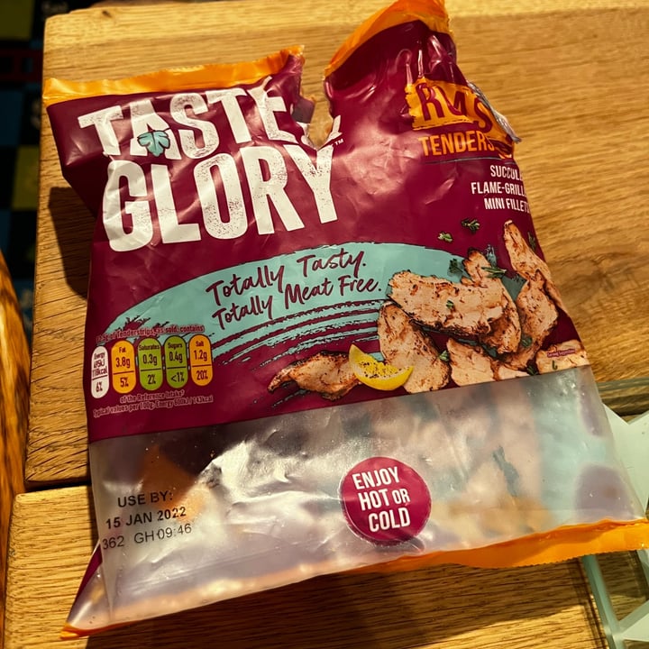 photo of Taste & Glory Roast chicken strips shared by @vegmart404 on  18 Jan 2022 - review