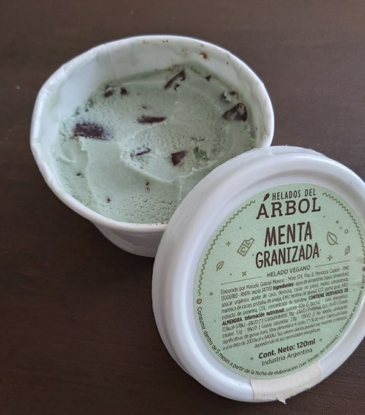 photo of Helados del Árbol Helado De Menta Granizada shared by @florliu on  22 Apr 2020 - review