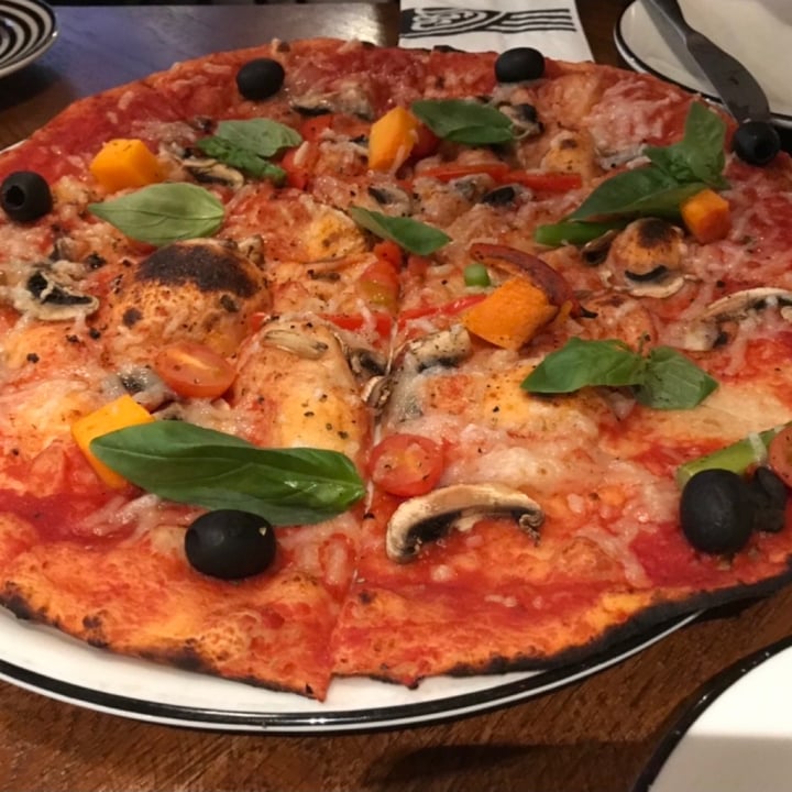 photo of PizzaExpress Giardiniera Leggera shared by @piggy-egg on  04 Aug 2021 - review