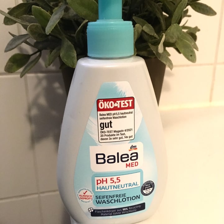 review photo of Balea PH 5,5 Hautneutral seifenfreie Waschlotion shared by @ronschabe on 10 Nov 2021 - review