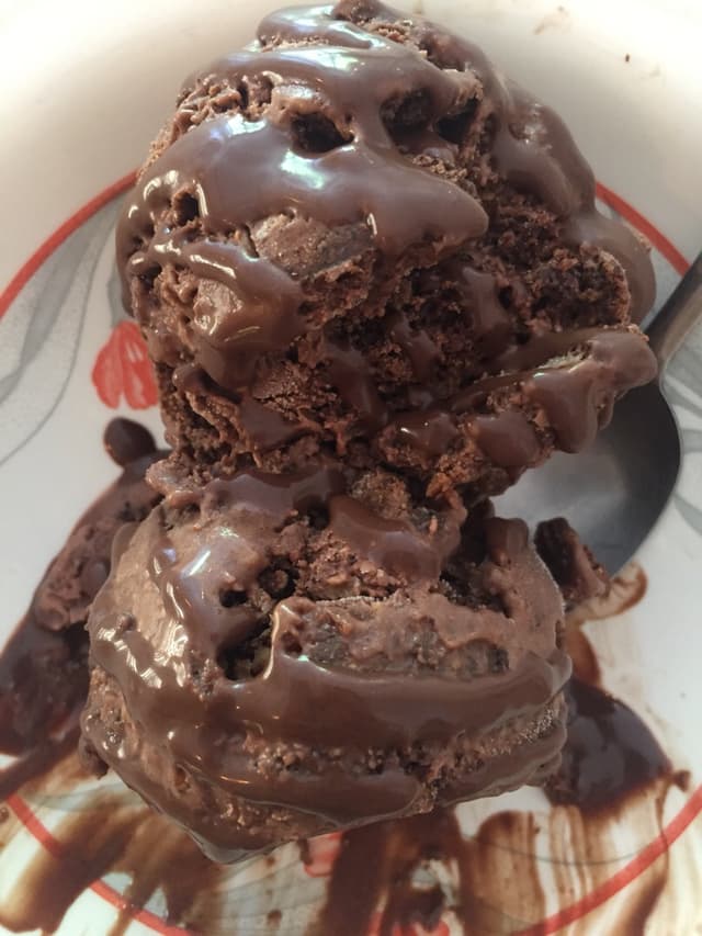 Foto do prato “Chocolate Brownie Peanut Butter Ice Cream”