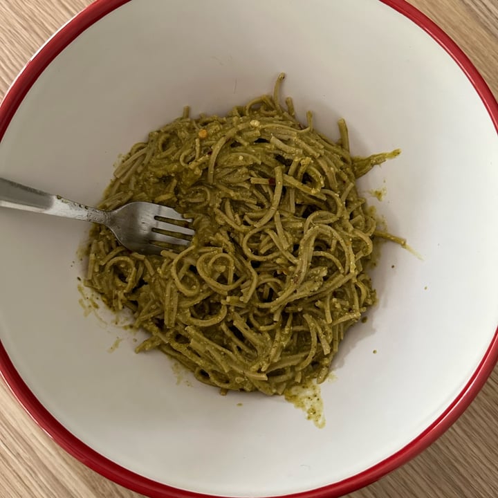 review photo of Sacla No. 9 Free From Basil Pesto shared by @nicoletoomey on 15 Oct 2022 - review