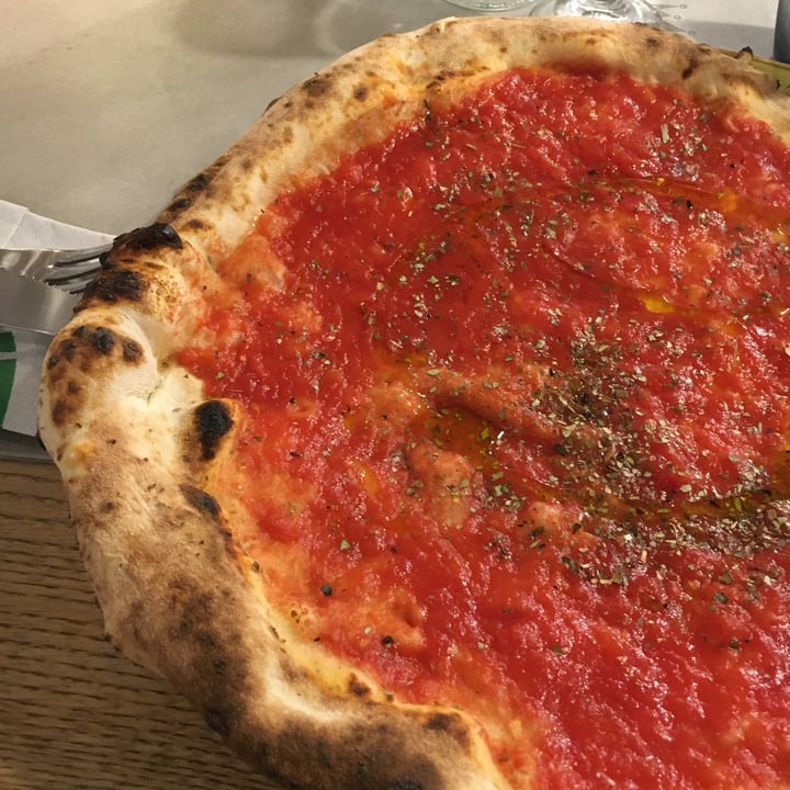 photo of La Pizza di Vincenzo Mansi Marinara shared by @valeriapugliese on  21 May 2022 - review