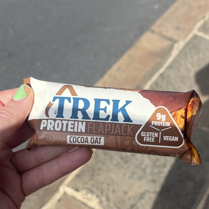 review photo of TREK Protein Flapjack (Cocoa Oat) shared by @pjenkinz on 10 Jun 2022 - review