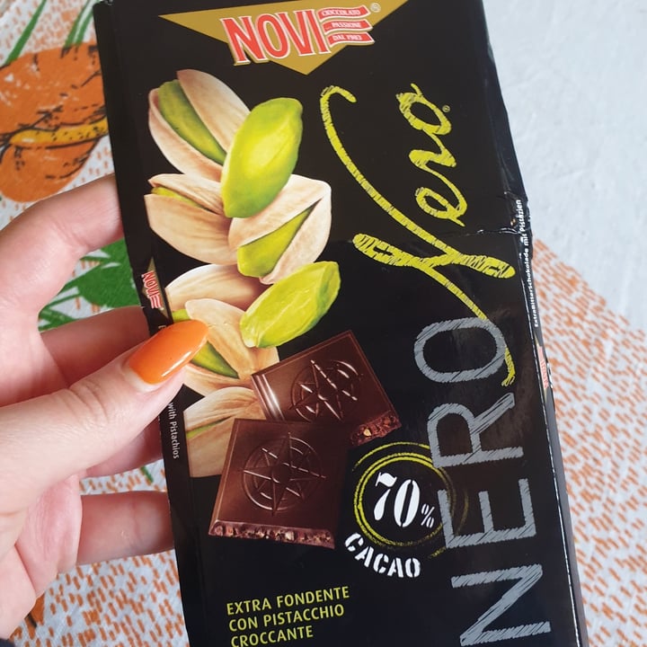 review photo of Novi Cioccolato fondente con pistacchio croccante shared by @disperancione on 28 Oct 2021 - review