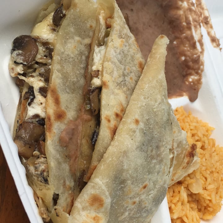 photo of Cascabel “Fajita” Mushroom Quesadilla shared by @atwilley on  12 May 2020 - review