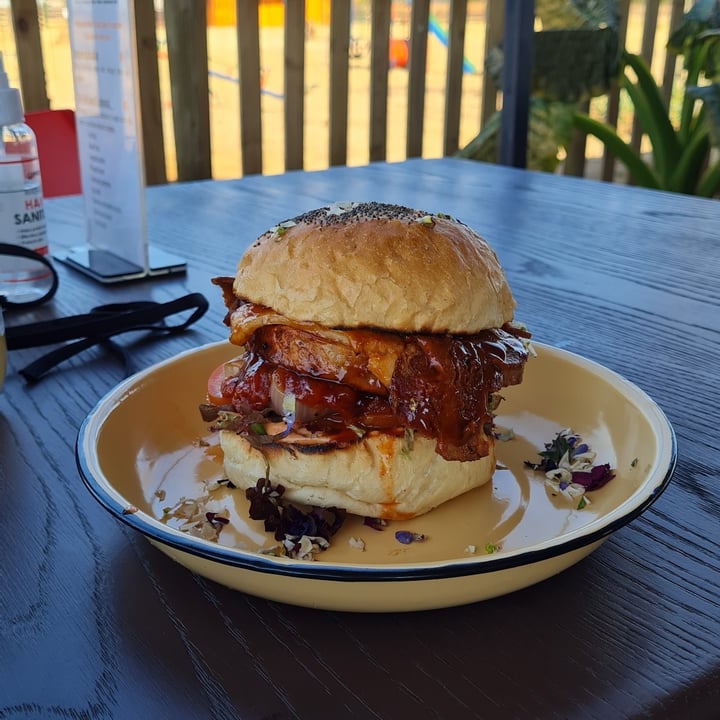 photo of Asher's Corner Cafe @ Ashers Farm Sanctuary Orginal Burger shared by @shevy on  14 Jun 2021 - review